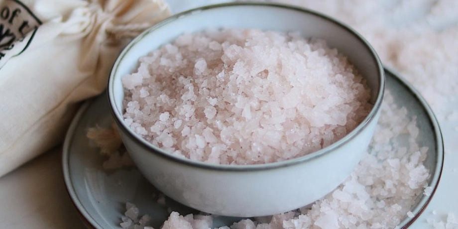 Натуральная Крымская соль - новогодний подарок подруге