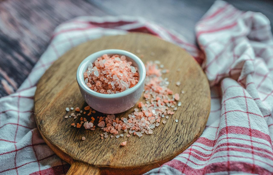 Гималайская соль для домашнего солевого скраба