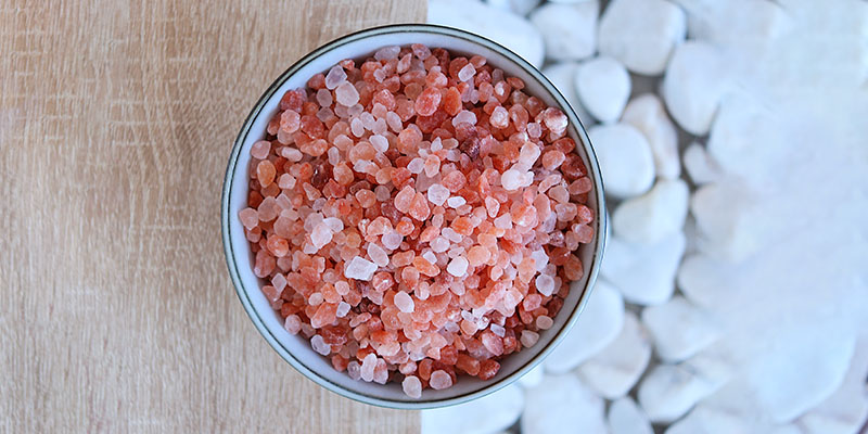 Розовая соль – польза для здоровья прямиком с Гималайских гор: как она помогает организму
